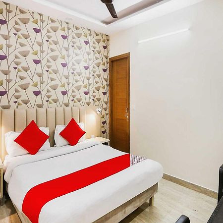 Hotel O Hotel Paradise Indraprastha Esterno foto