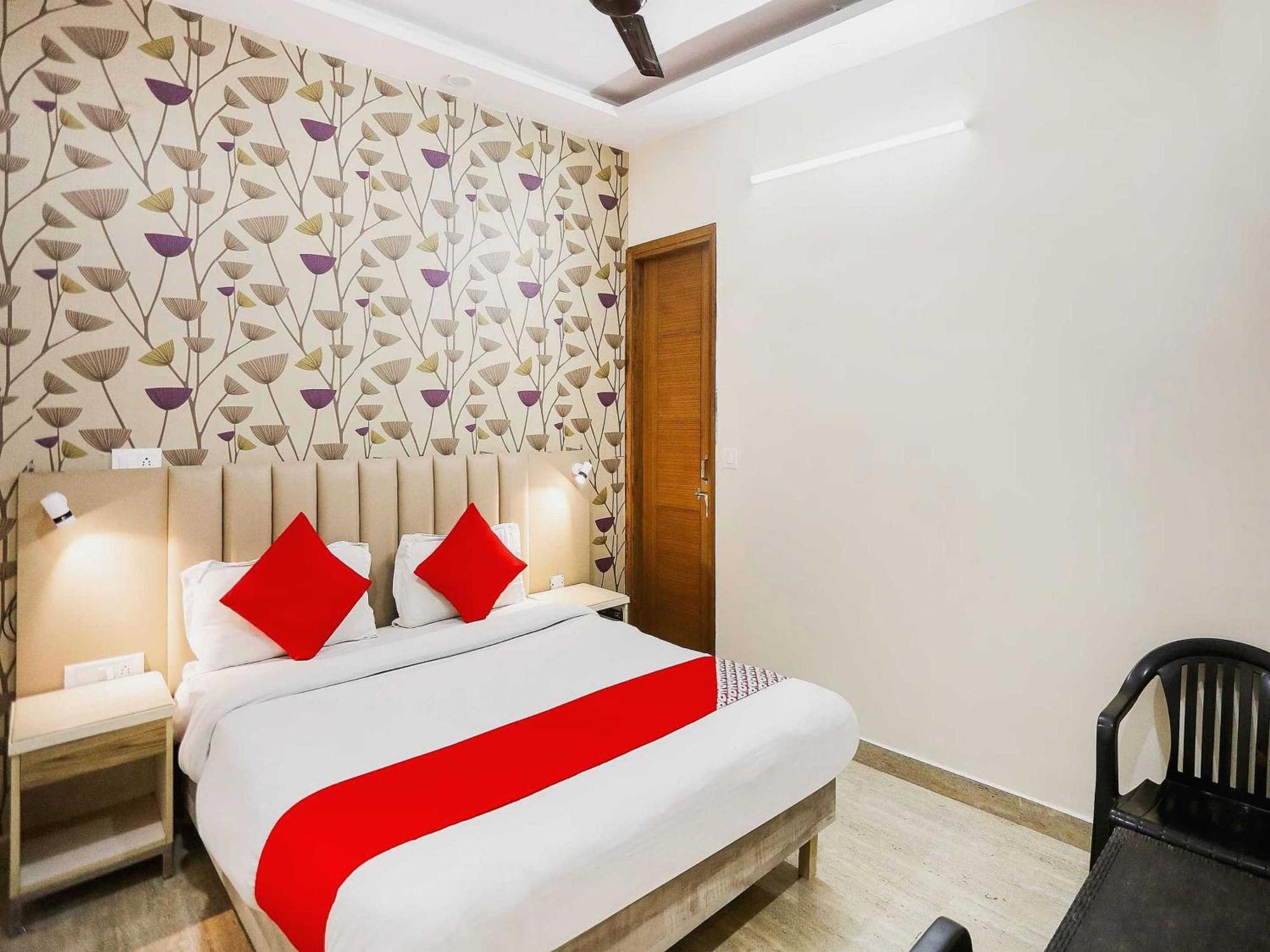 Hotel O Hotel Paradise Indraprastha Esterno foto