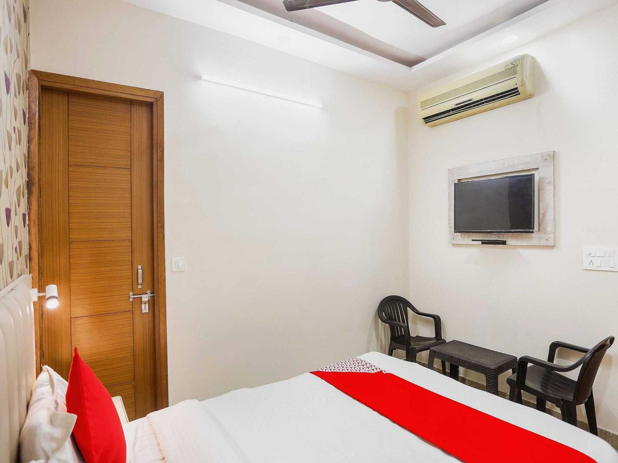 Hotel O Hotel Paradise Indraprastha Esterno foto