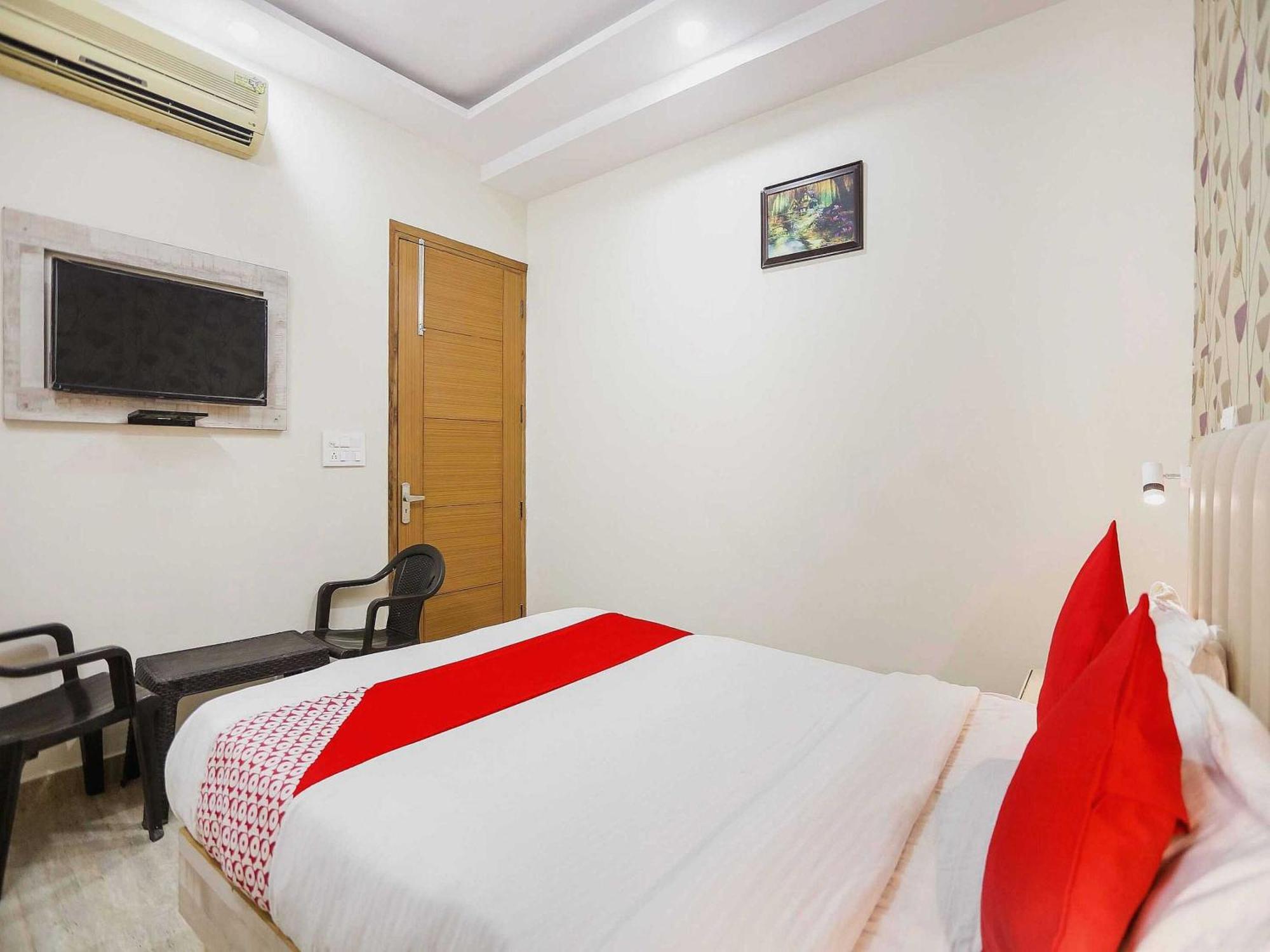 Hotel O Hotel Paradise Indraprastha Esterno foto