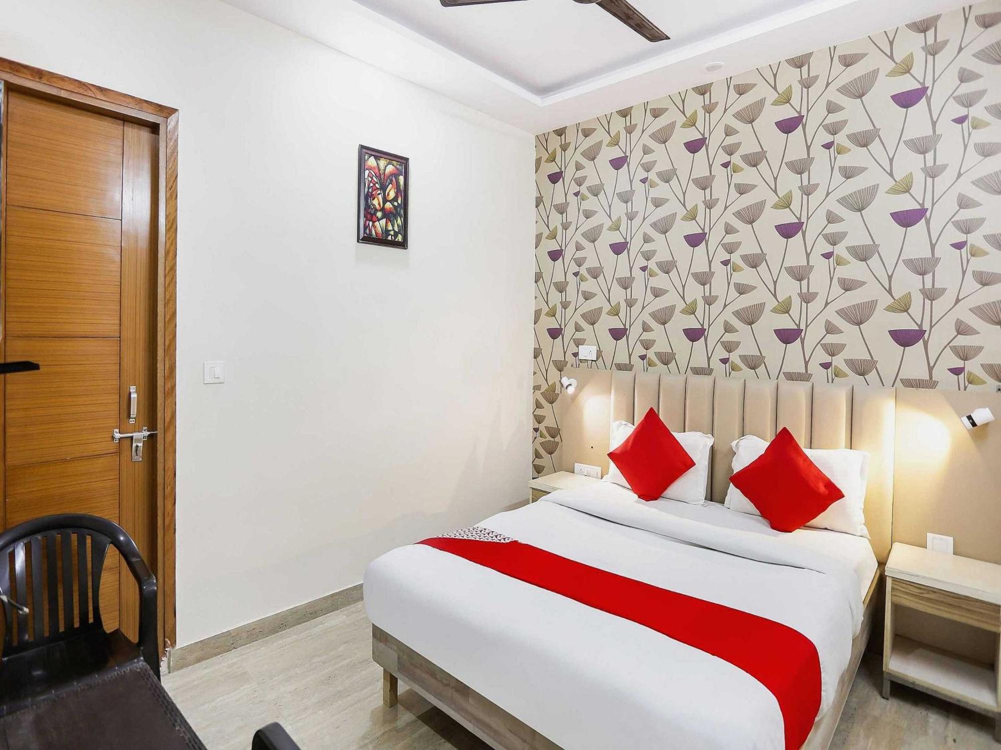 Hotel O Hotel Paradise Indraprastha Esterno foto