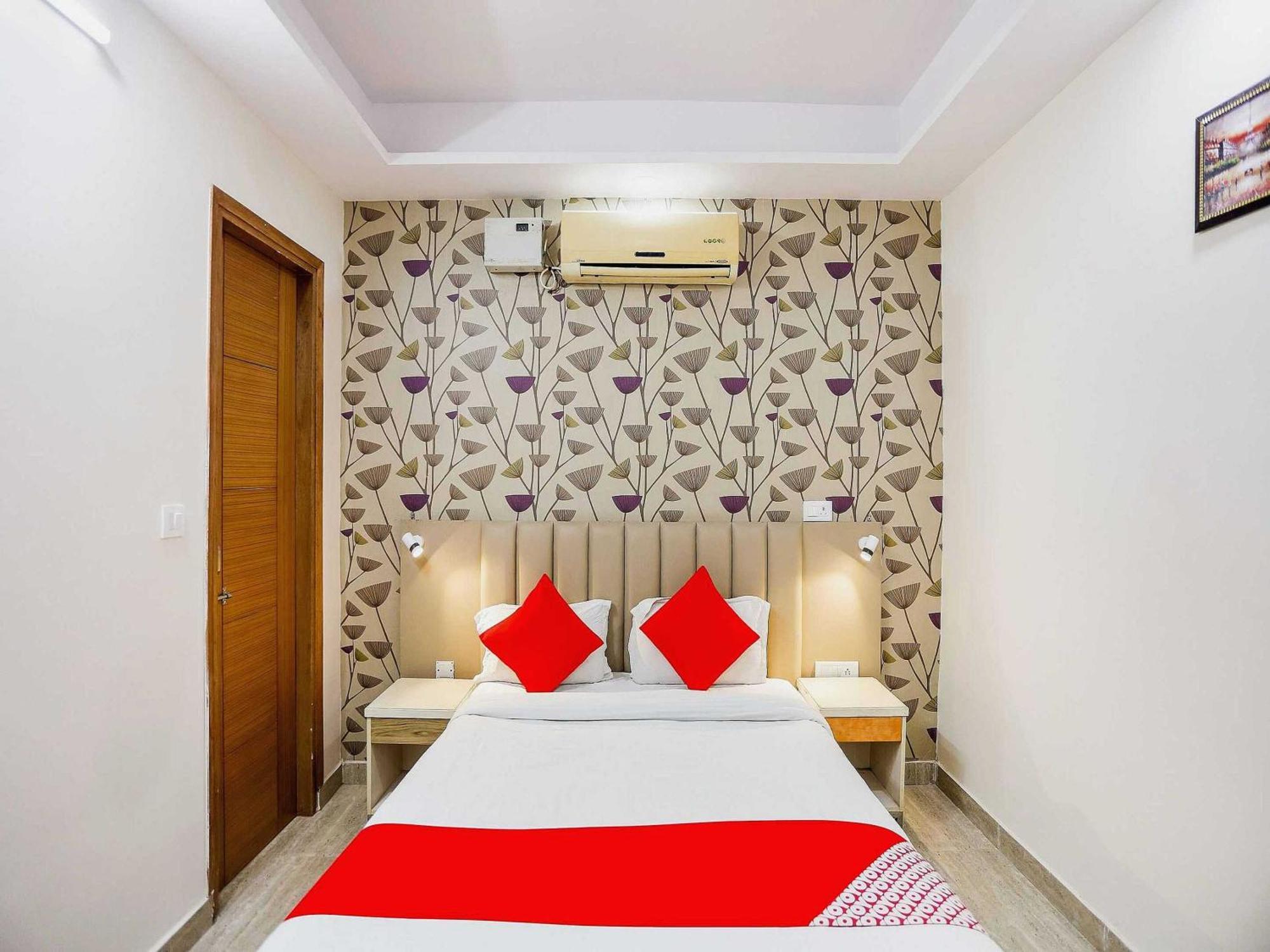 Hotel O Hotel Paradise Indraprastha Esterno foto